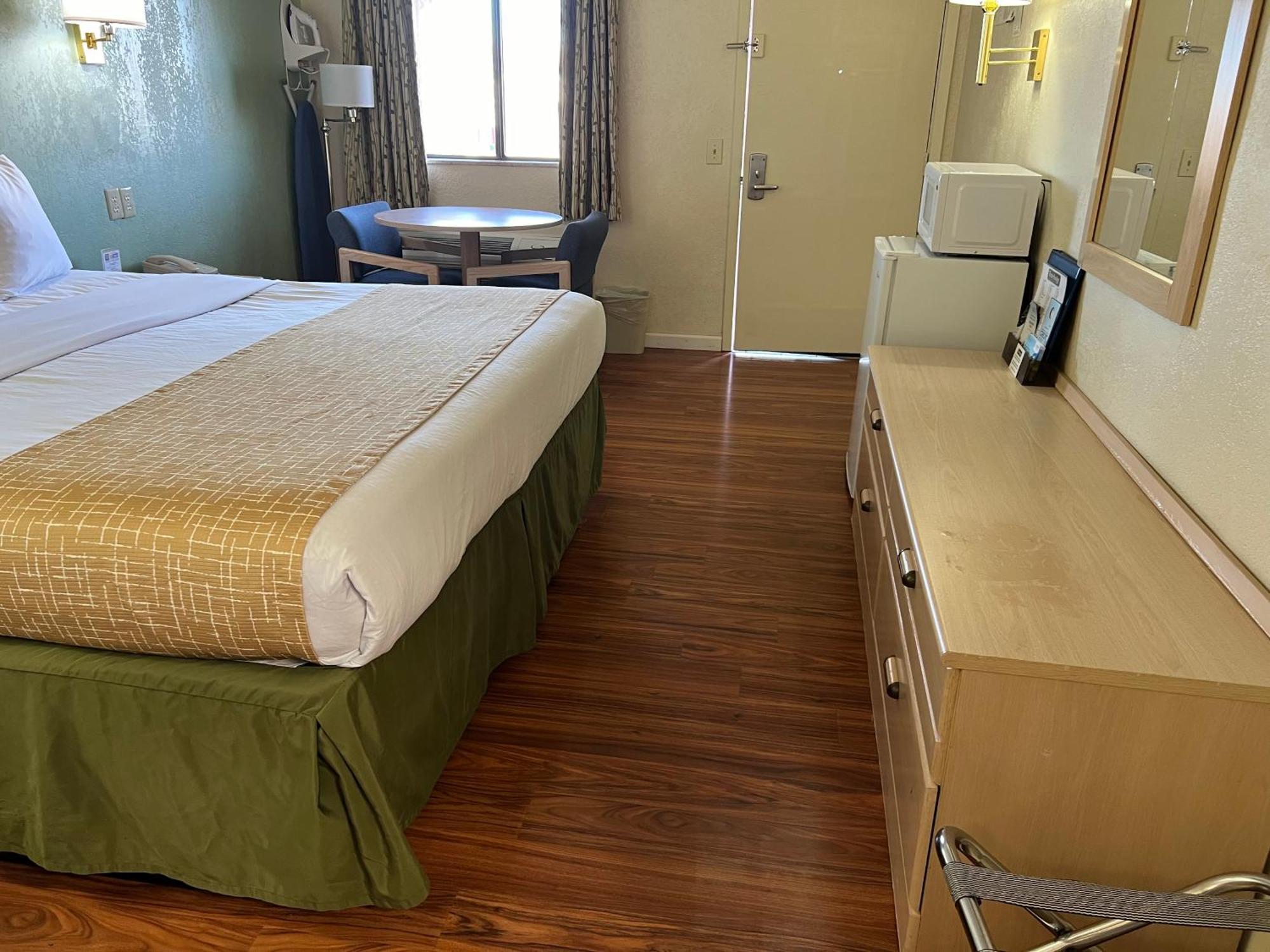Travelodge By Wyndham Holbrook Esterno foto