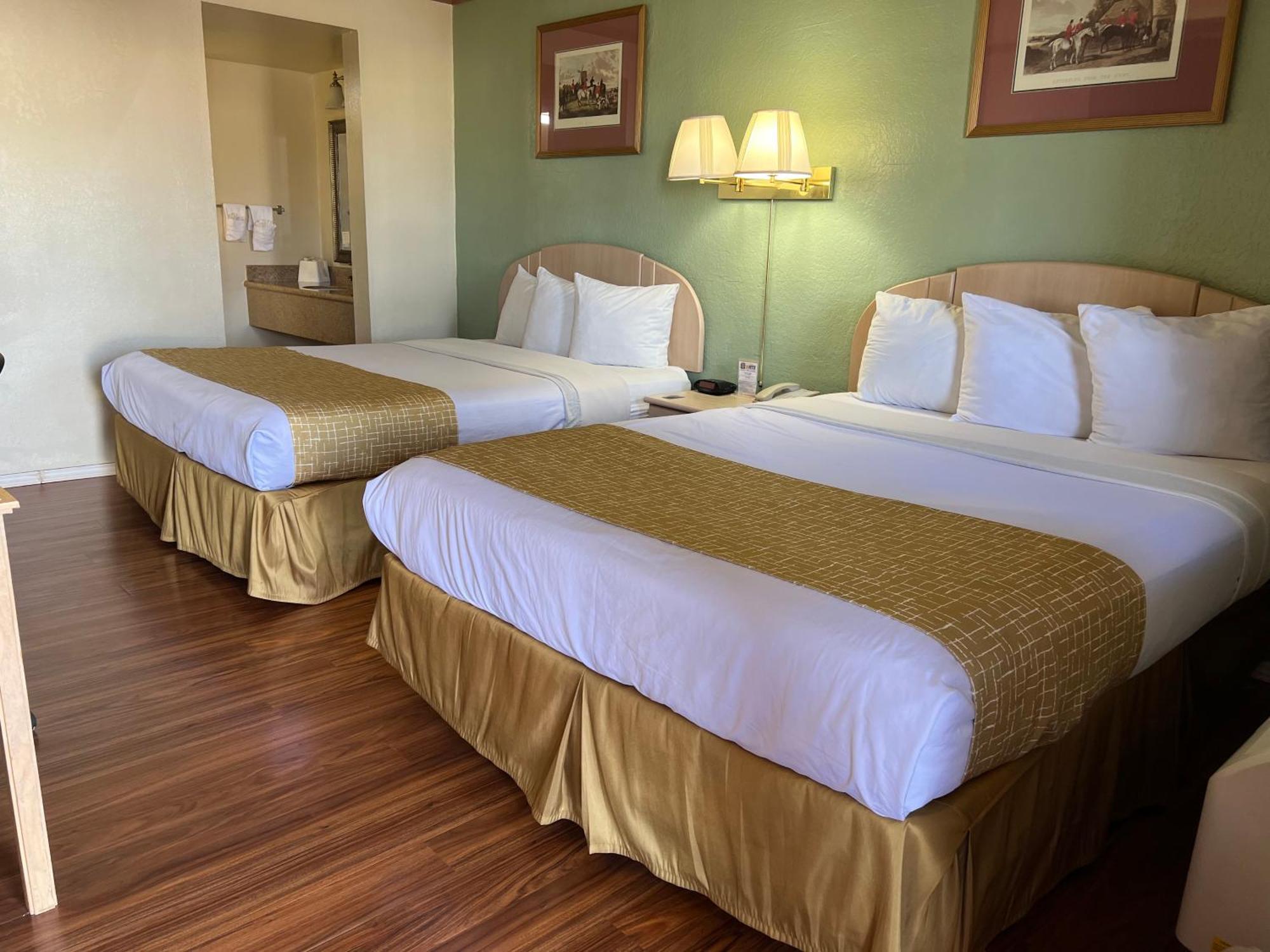 Travelodge By Wyndham Holbrook Esterno foto